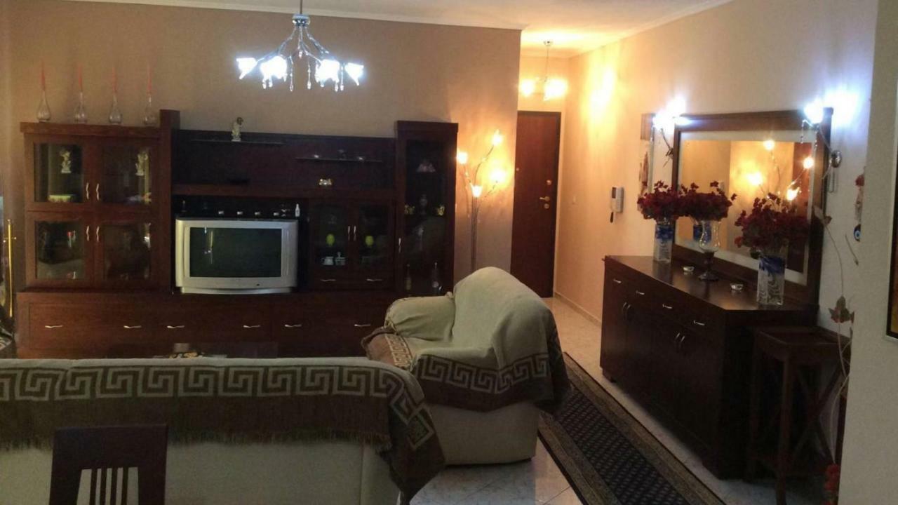 Third Floor Lux Apartment With Nice View Thessaloniki Exterior foto