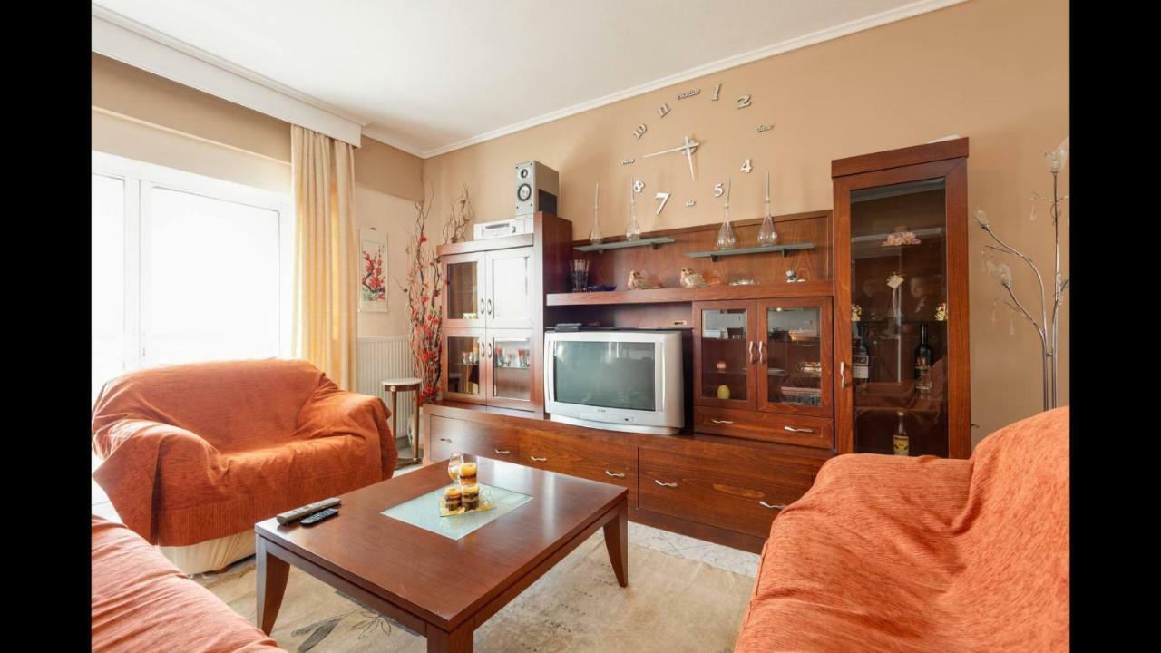 Third Floor Lux Apartment With Nice View Thessaloniki Exterior foto